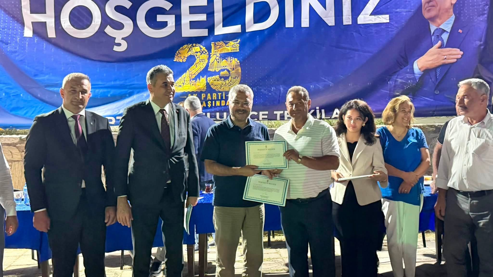 Ak Parti Aydın'dan 'Vefa Sofrası'nda Birlik Mesajı Aydın'a Kazandırılan Hizmetler Değerlendirildi (6)