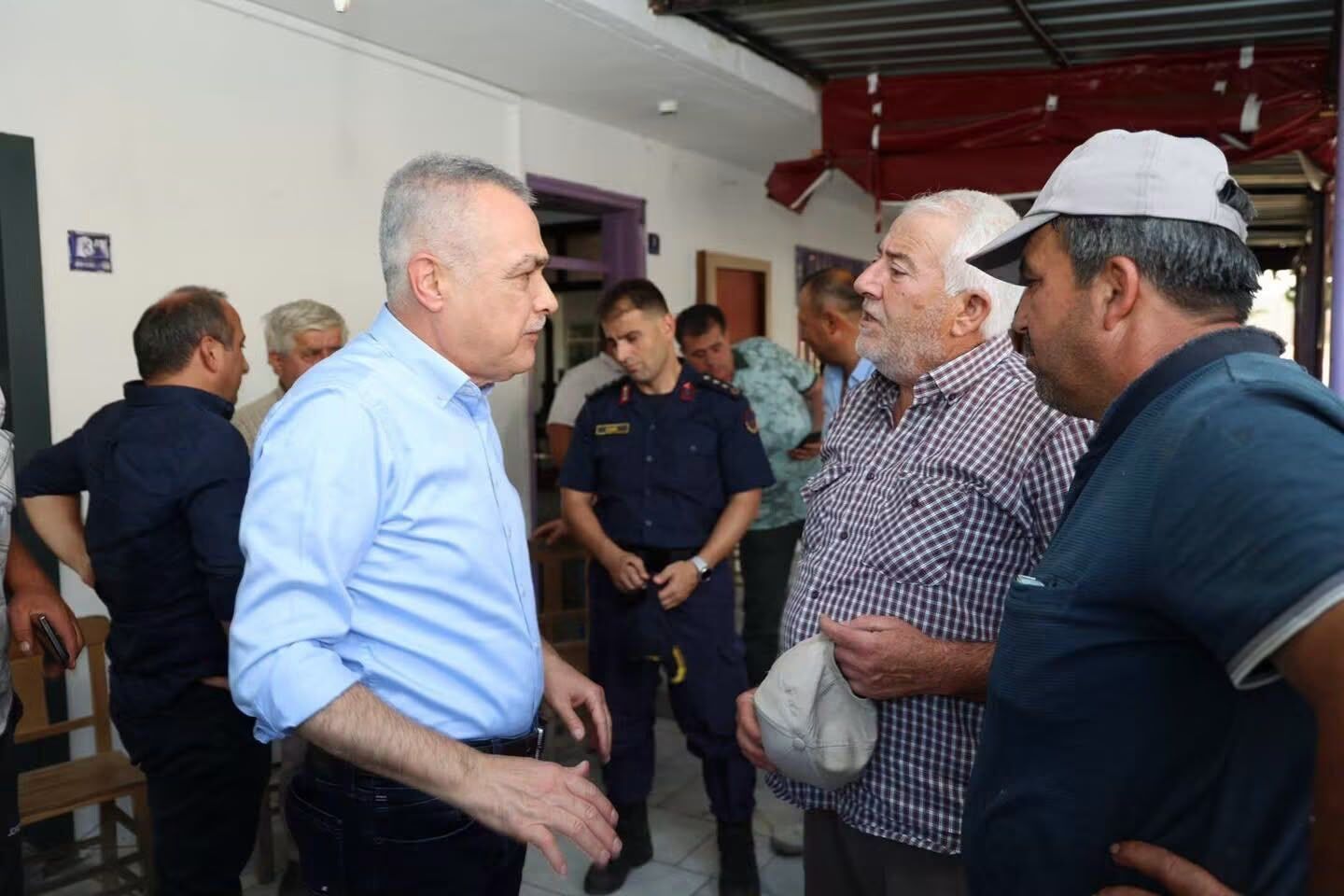 Ak Partili Savaş Yangın Bölgesinde Vatandaşlarla Buluştu (4)