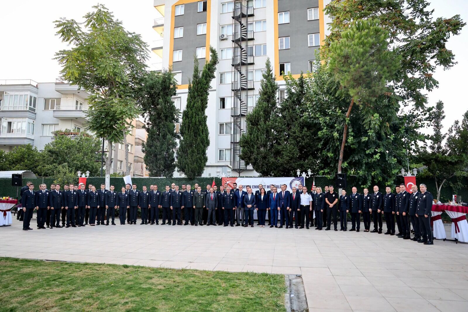 Aydın Emniyeti’nde Terfi Heyecanı! Rütbelerini Vali Varol Taktı (4)