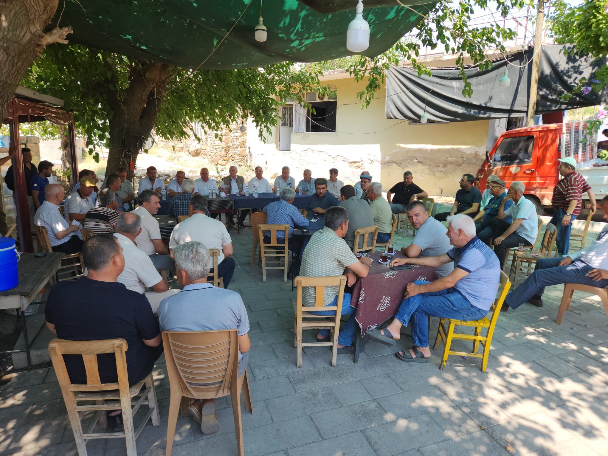 Başkan Bayraktar Çine’de yangın mağduru çiftçileri dinledi