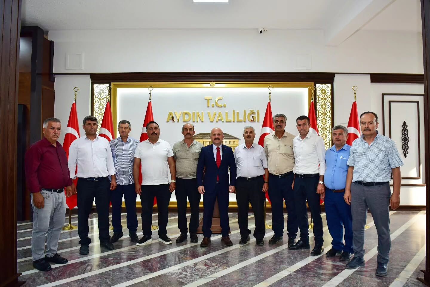 Aydın Valiliği’nde Nazilli’nin Ihtiyaçları Için Kritik Görüşme Vali Varol 10 Muhtarla Istişarelerde Bulundu (2)