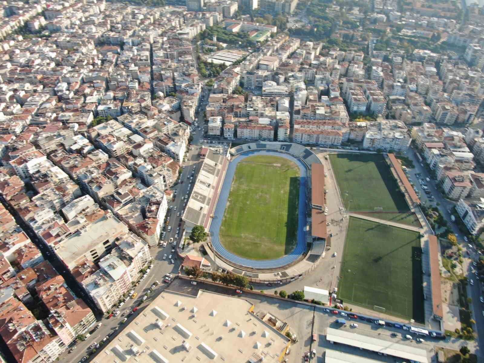 Aydın’da 75 Yıllık Tarihi Stadın Yeni Inşaatında Çalışmalar Sürüyor (1)