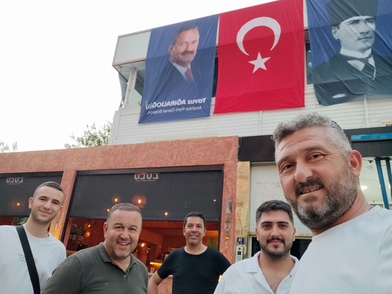Aydın’da bir parti daha yenilenmeye gitti: Anahtar Parti adresini değiştirdi