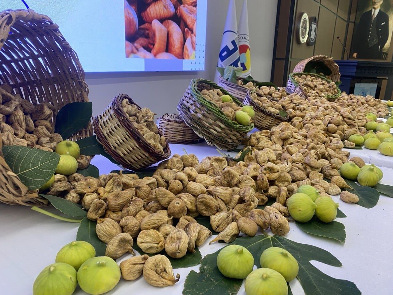 Aydın'da kuru incir sezonu 850 liradan açıldı