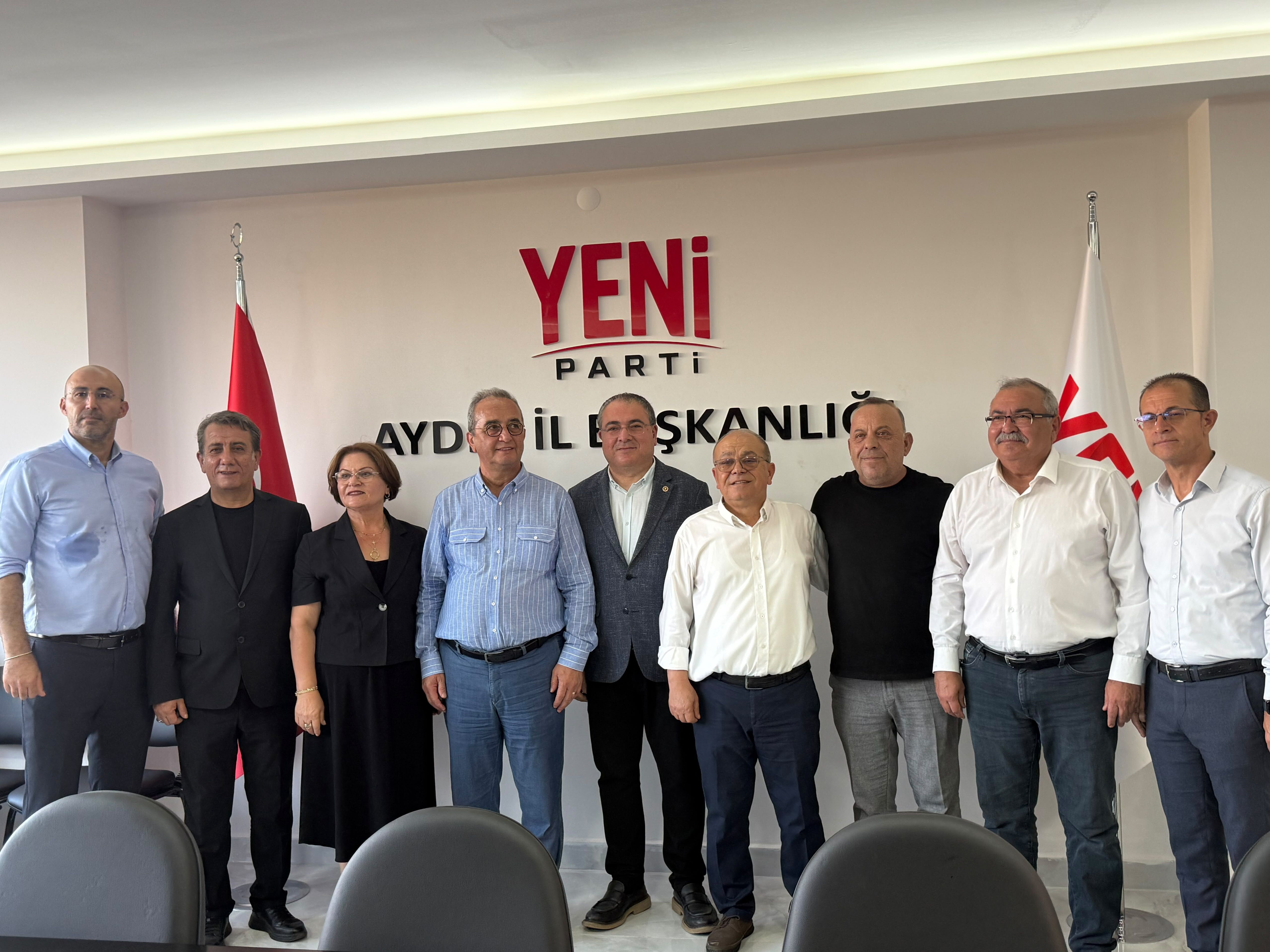Aydın'da Yeni̇ Parti Dönemi Resmen Başladı! Yeni̇ Parti Aydın İl Başkanlığı Coşkulu Törenle Açıldı (6)