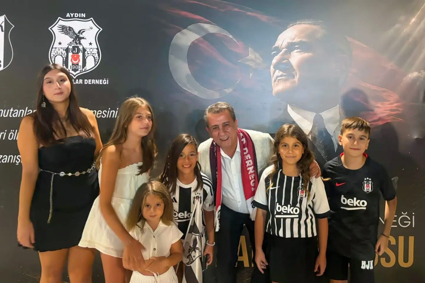 Aydın’daki Beşiktaşlılar Zafer coşkusunda buluştu