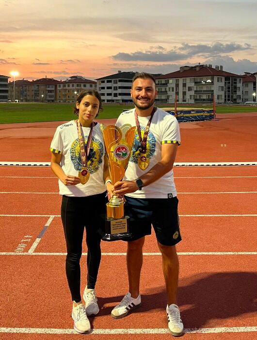 Aydınlı atletten çifte mutluluk: İki organizasyonda da şampiyon olarak döndü