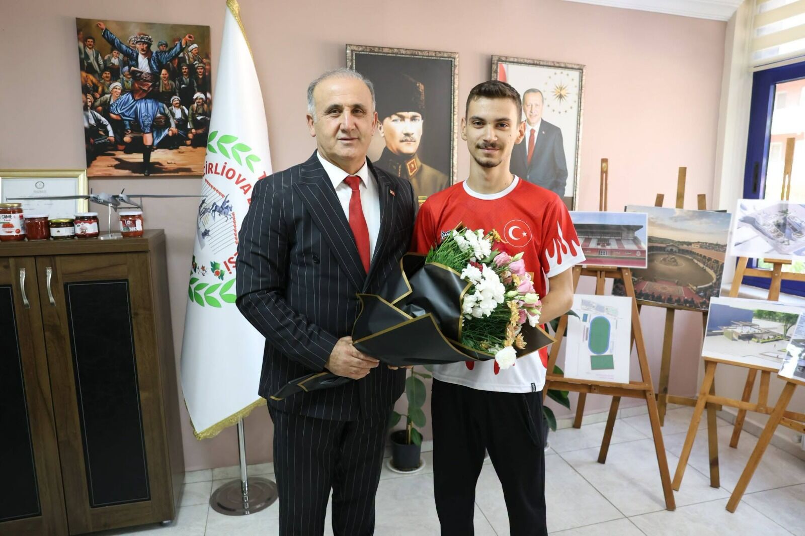 Aydınlı Sporcular Dünya Şampiyonası’nda Dereceye Girdi Başkan Kaya Makamında Ağırladı (2)