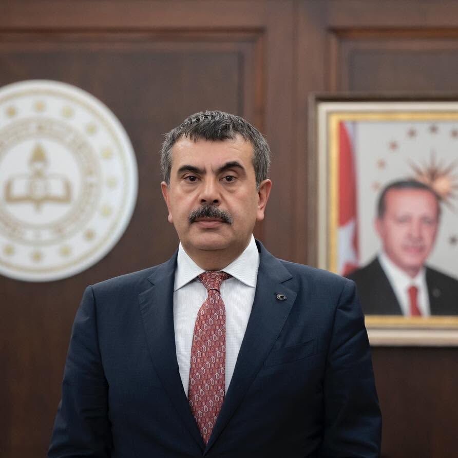 Bakan Tekin’den ‘Söke Yavuz Selim Anadolu Lisesi’ açıklaması
