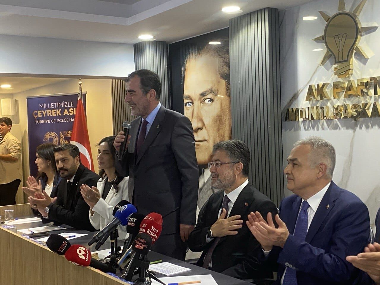 Bakan Yumaklı'nın Aydın'daki son durağı AK Parti oldu