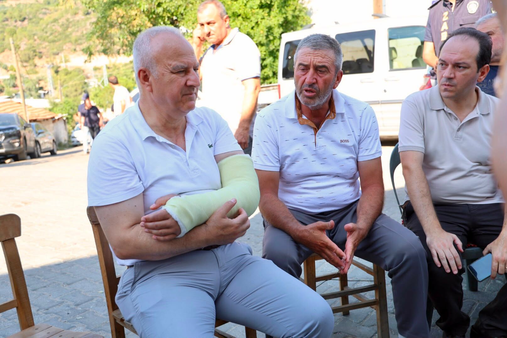 Başkan Kıvrak Yangın Bölgesini Inceledi! “Yaraları Birlikte Saracağız” (2)