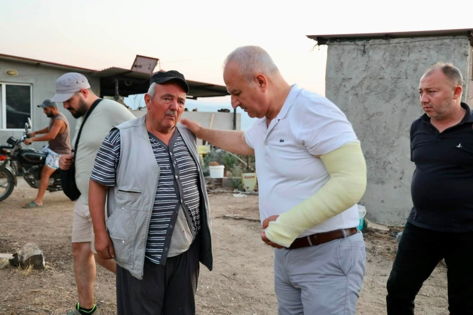 Başkan Kıvrak yangında destek veren herkese teşekkür etti