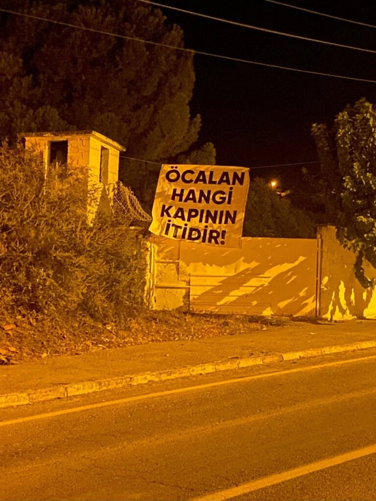 Bozdoğan’da 'Çerçeve Yasa' Tepkisi Duvarlara Yansıdı (3)