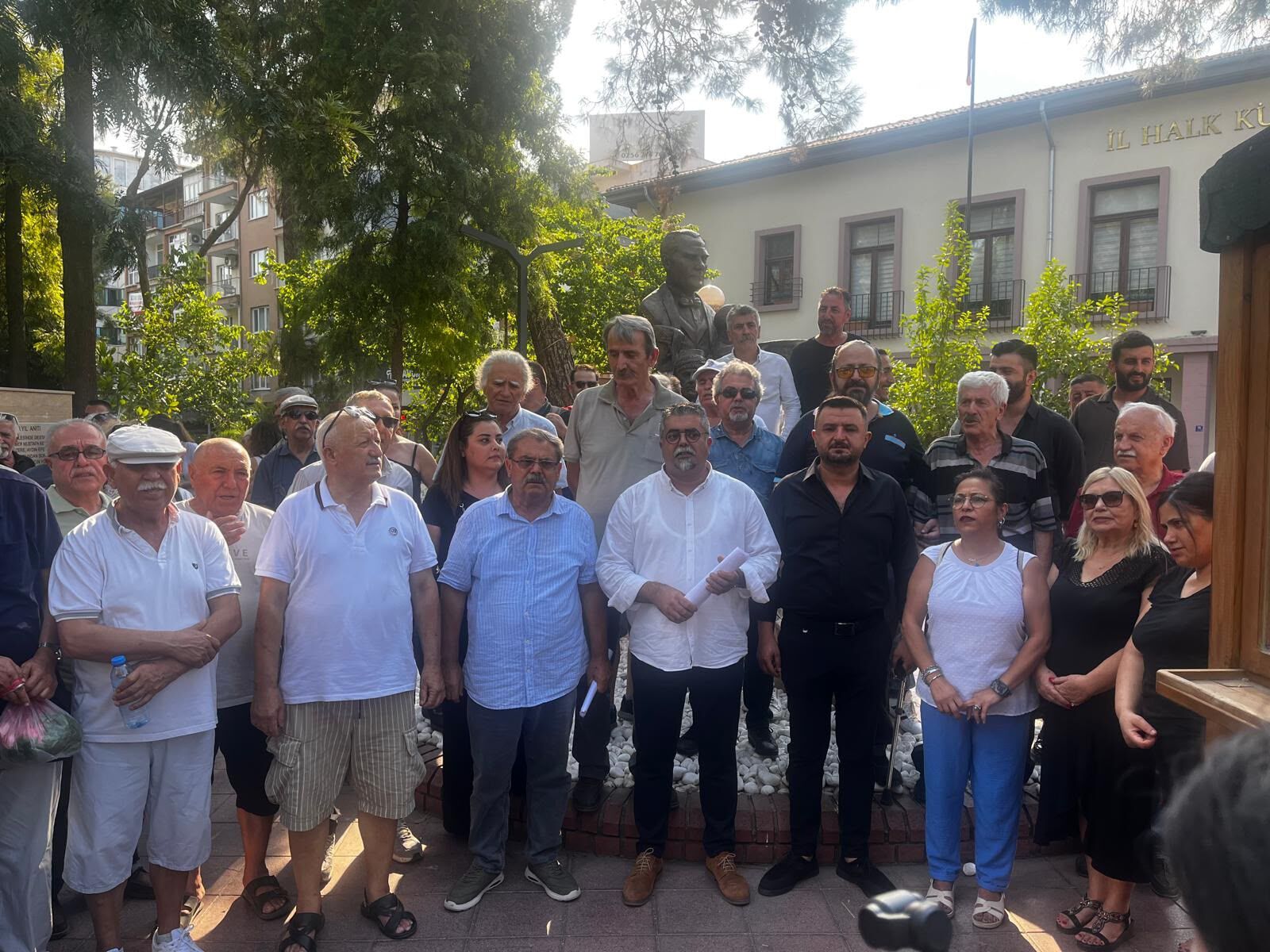 Chp’li Meclis Üyeleri Yeni Parti’ye Geçti Başkan Erçetin'den Açılışa Davet (5)