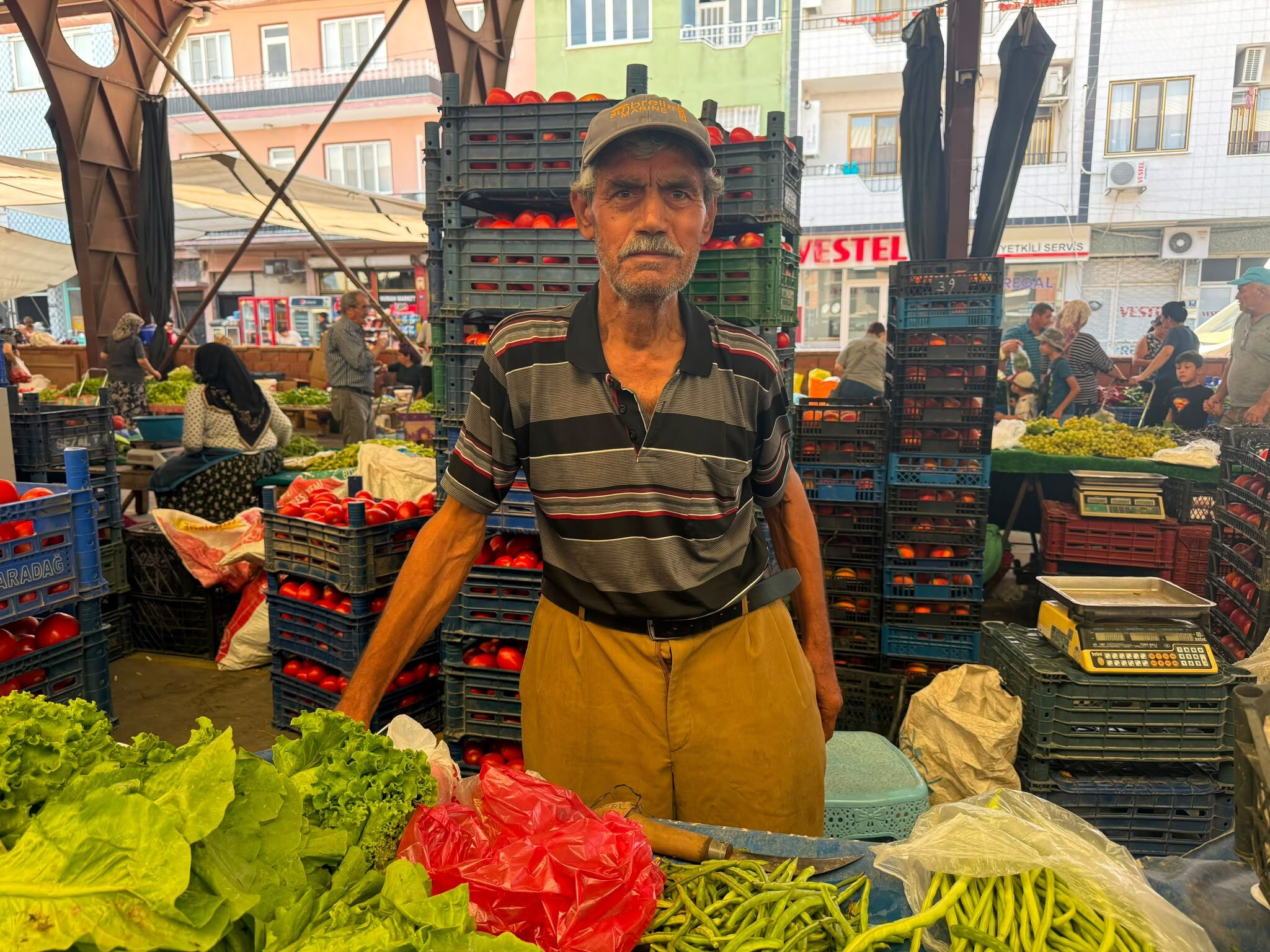 Çine’deki yangında yarım asırlık pazarcı acı tabloyu anlattı