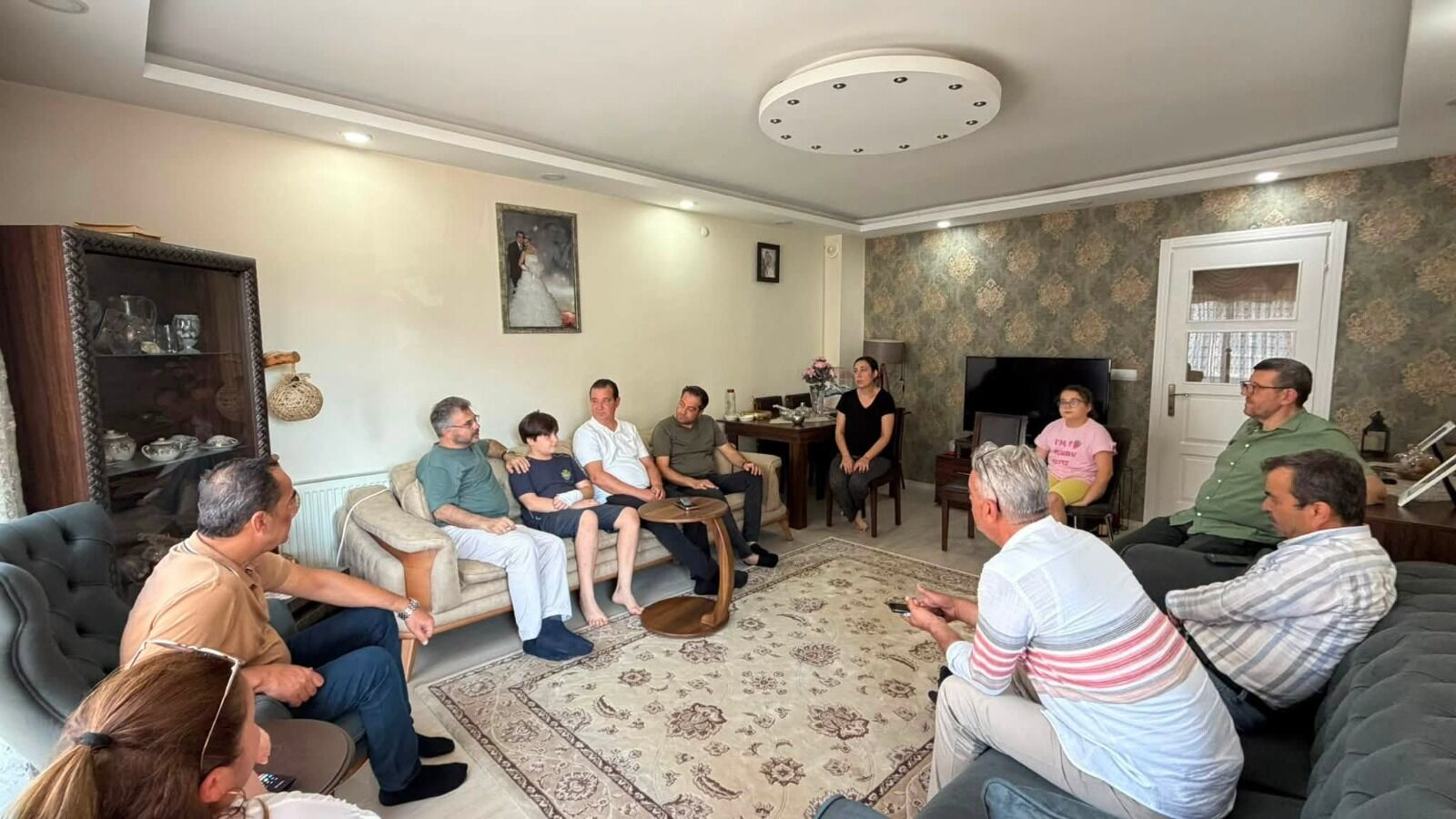 Cumhurbaşkanı Erdoğan’dan Aydın’daki Üyelere Özel Teşekkür Kendi Imzası Ile Isme Özel Belge Iletti (2)-1