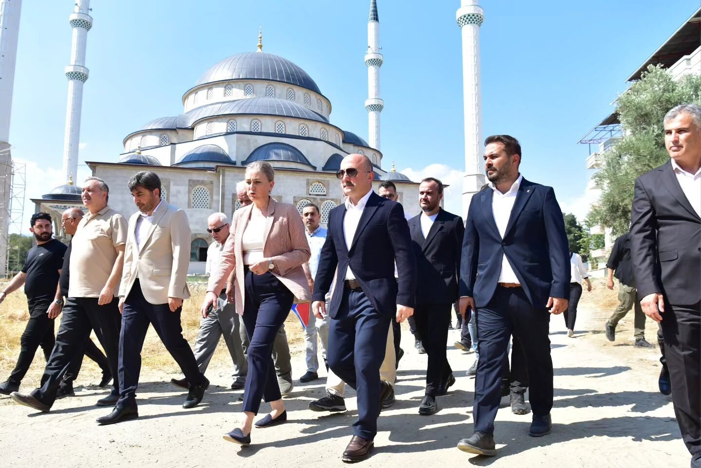 Ege’nin En Büyük Camisi Nazilli’de Yükseliyor Vali Varol Nazilli Külliyesi’nde Incelemelerde Bulundu (3)
