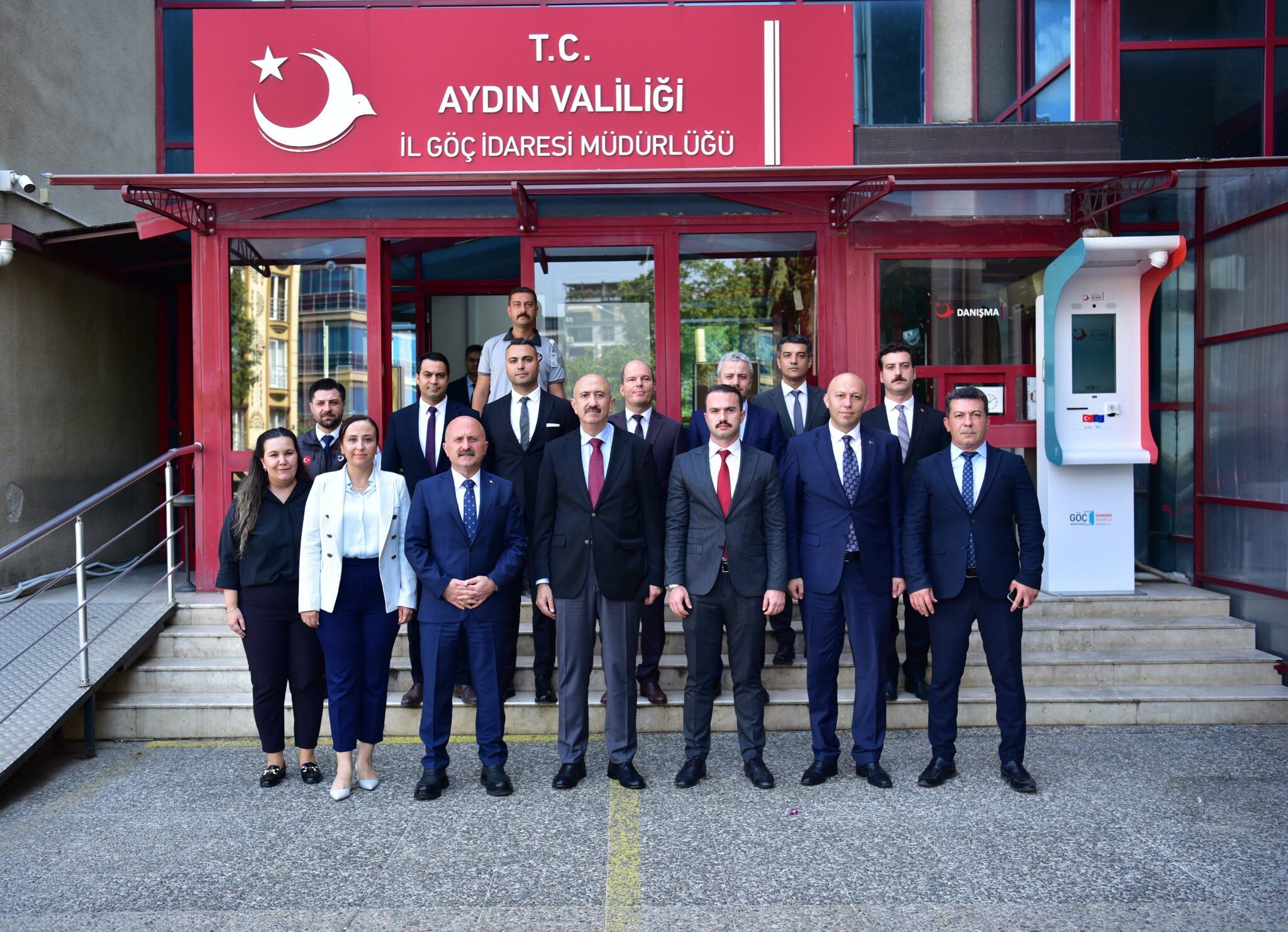 İçişleri Bakan Yardımcısı Cangir, Aydın’da incelemelerde bulundu