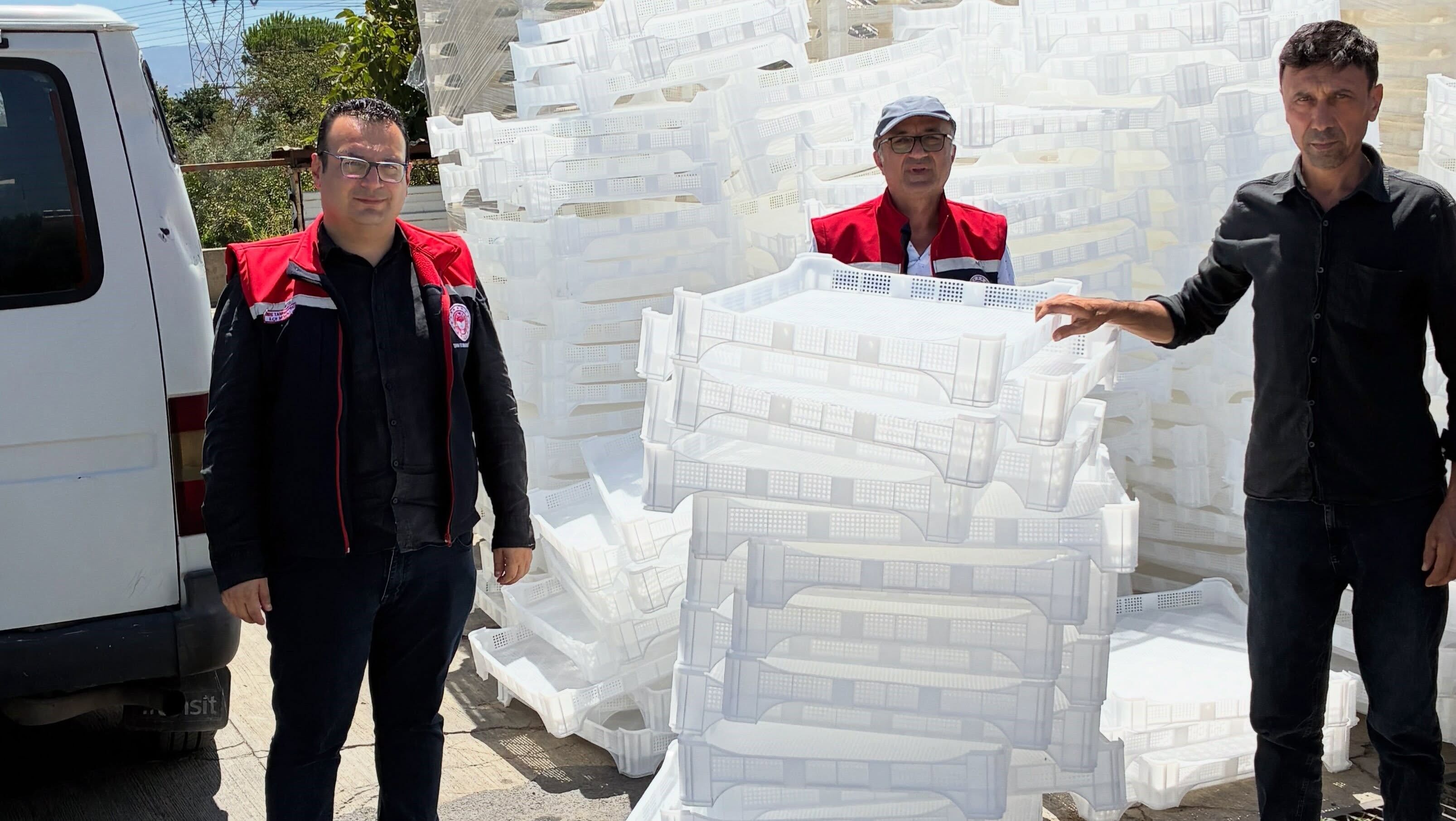 İncirliova’da üreticiye kurutma kereveti desteği