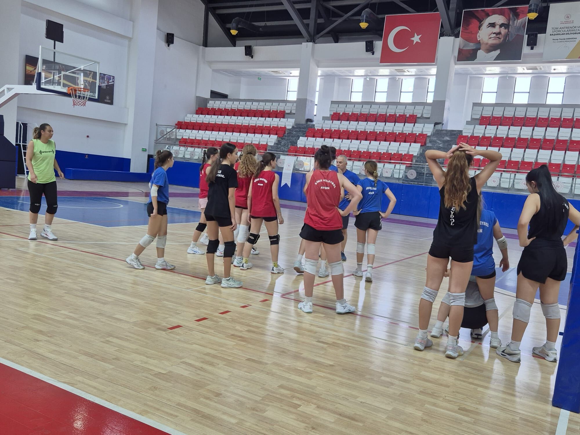Kadınlar 2. Lig’de Sezon Başlıyor Aydın’ın Iki Takımı Sezonun Ilk Maçında Karşılaşıyor (2)