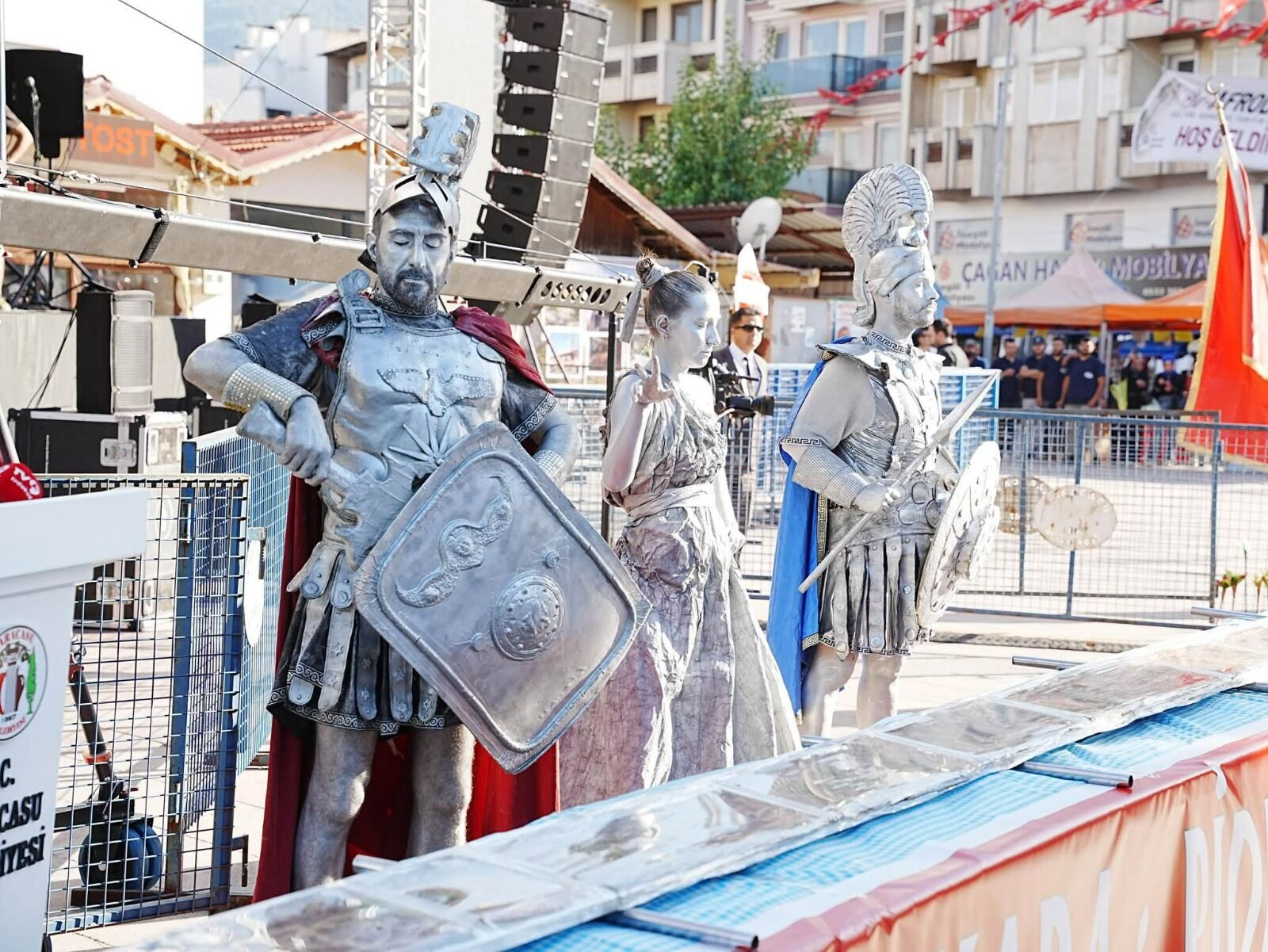 Karacasu’da 3 Günlük Festivalde Görkemli Açılış! 37. Afrodisias Festivali Kapılarını Açtı (1)