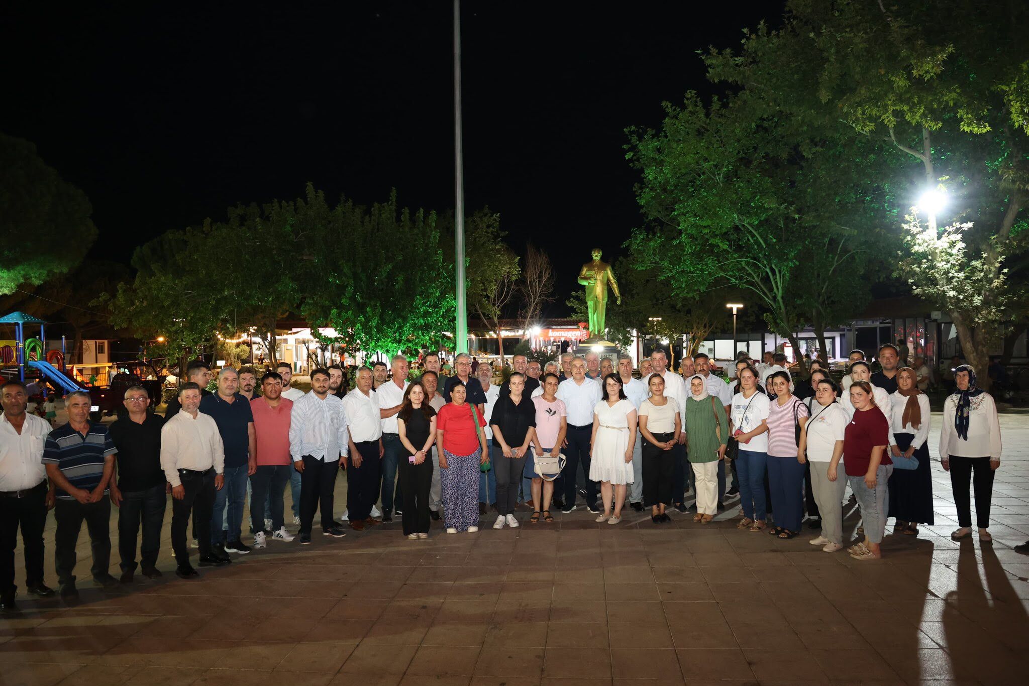 Koçarlı’da Ak Parti Teşkilatı Bir Araya Geldi (3)