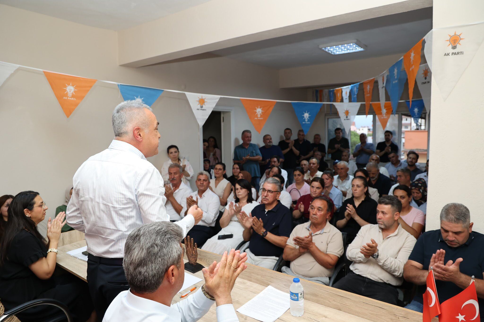 Koçarlı’da Ak Parti Teşkilatı Bir Araya Geldi (4)