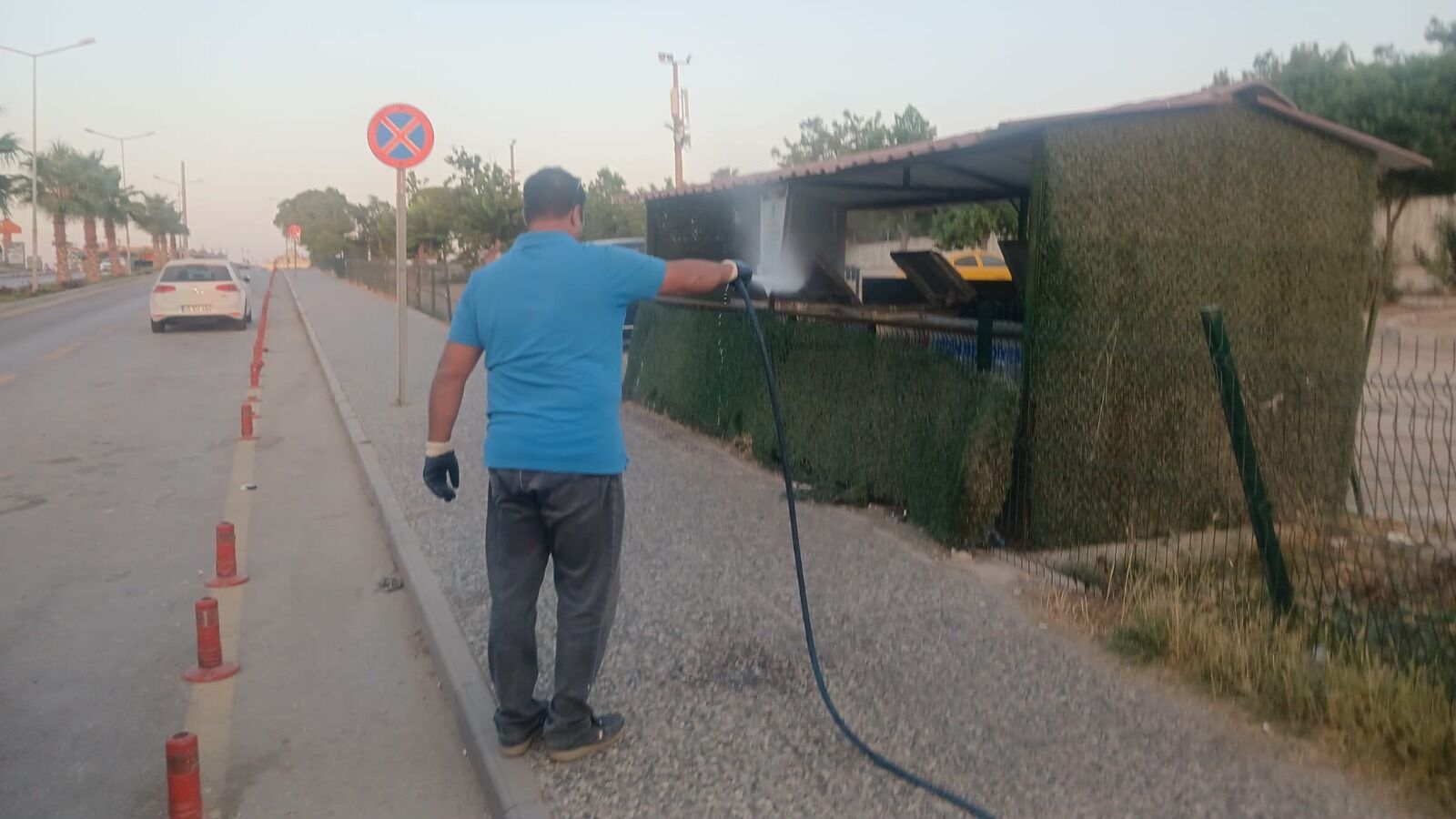 Kuşadası’nda Temizlik Ve Hijyen Çalışmaları Sürüyor (4)