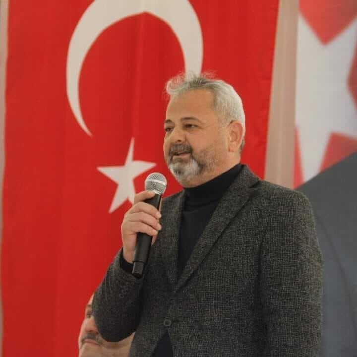 Kuyucak'taki mahallelerin enerji altyapısı yenilendi: AK Parti’li Savaş ve Özmen’e teşekkür
