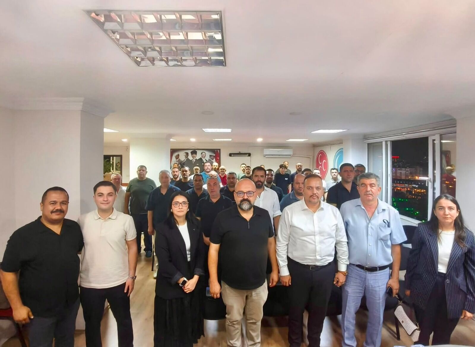 MHP Efeler’de mazbata sonrası kadro şekillendi 
