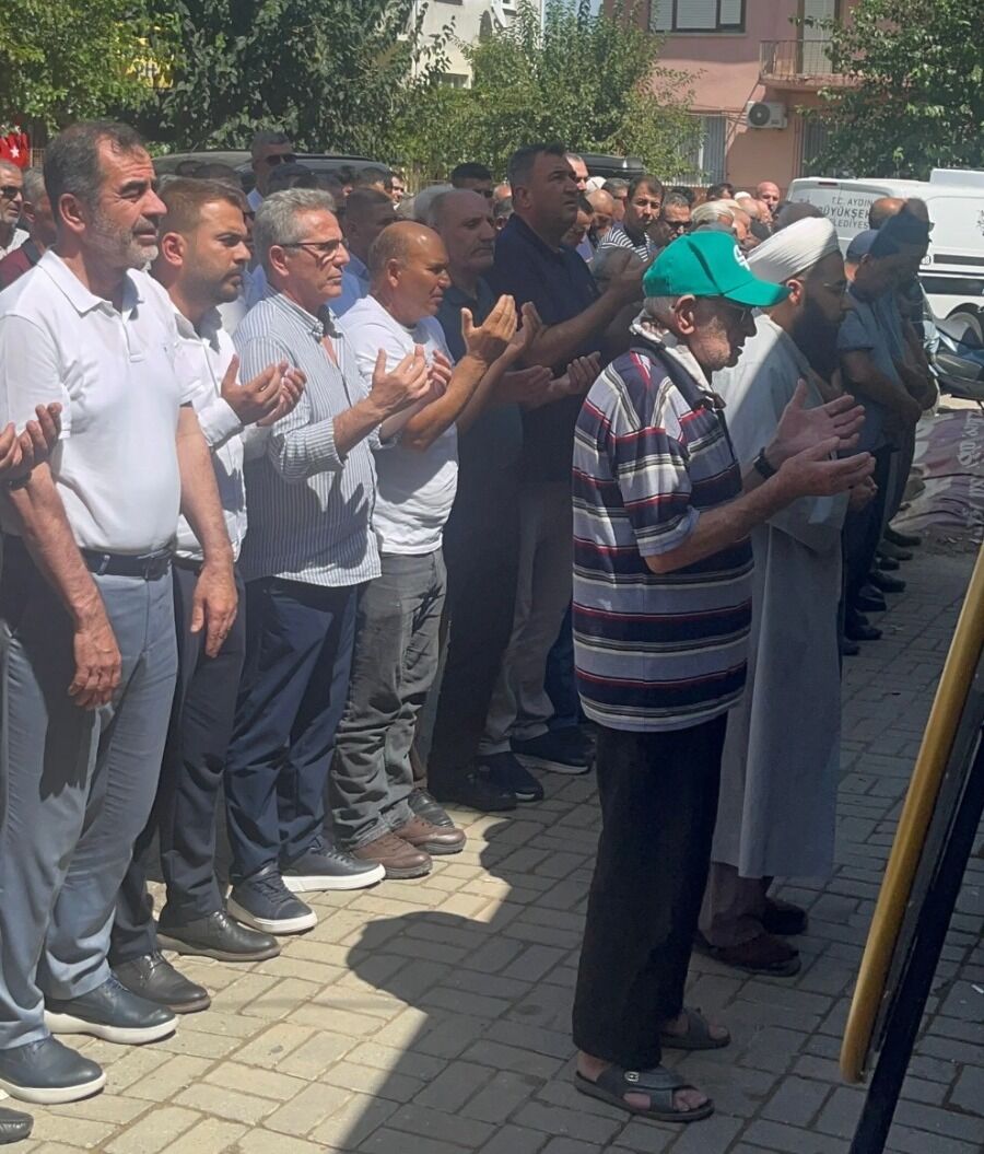 Nazilli’de acı kayıp! Sevim Aktaş son yolculuğuna uğurlandı