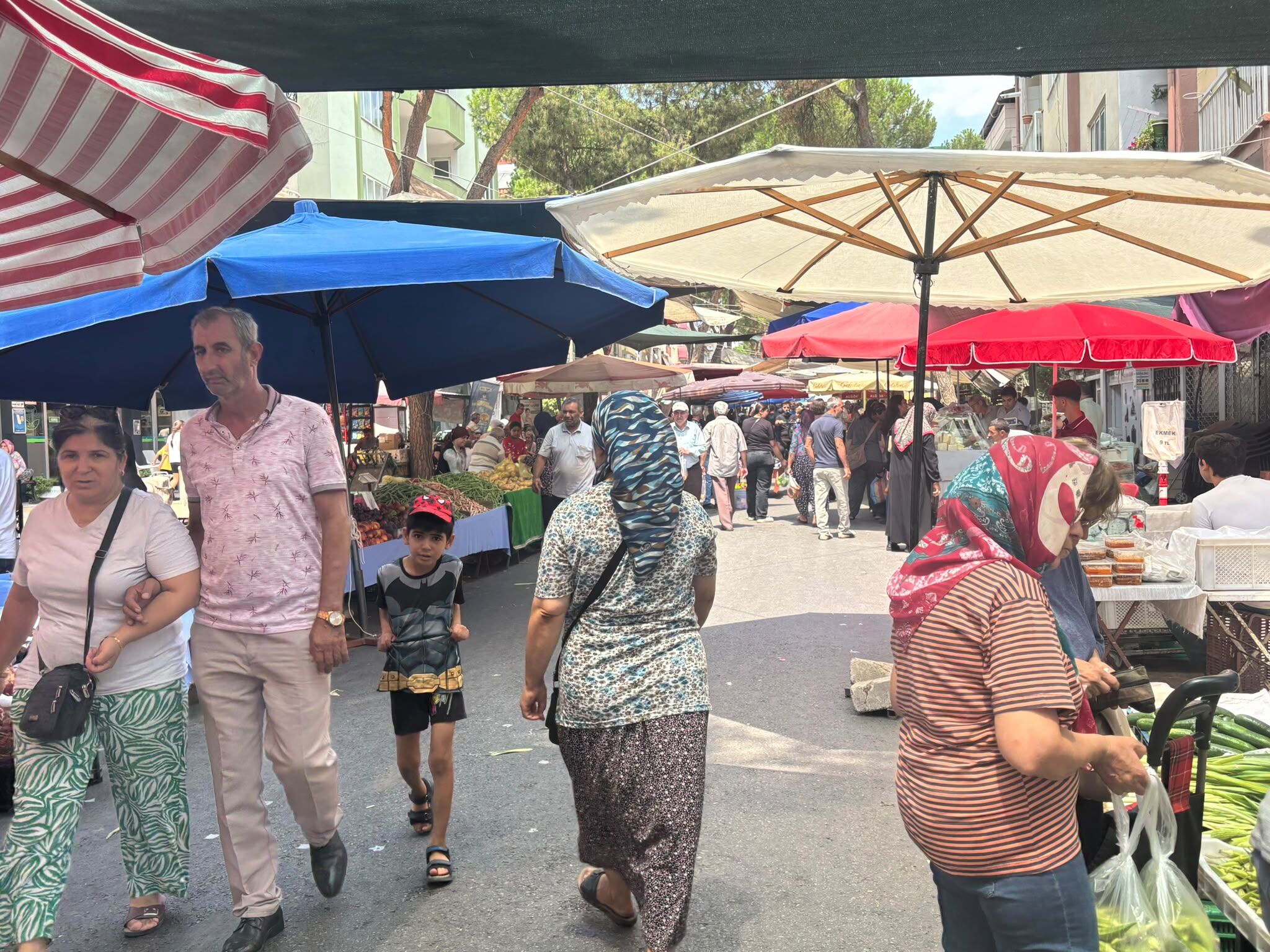 Nazilli’de hem hava hem tezgah yaktı: Meyve ve sebzede fiyatlar alev alev