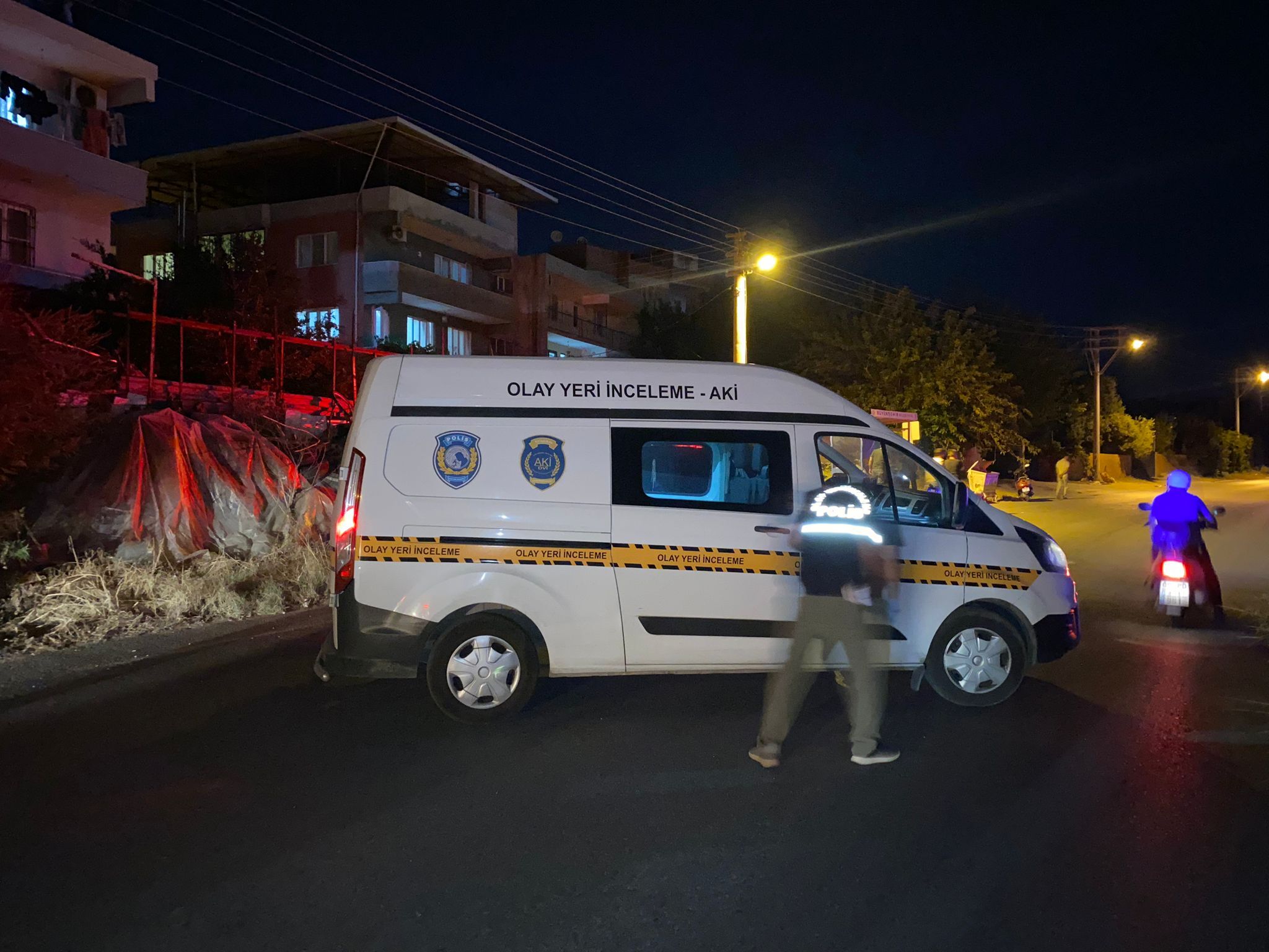 Nazilli'de Otomobilin Çarpıp Kaçtığı Kadın Ağır Yaralandı! (3)