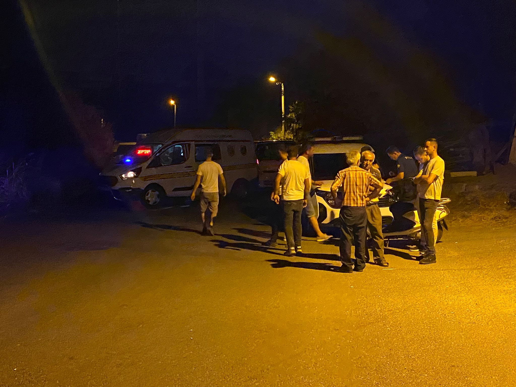Nazilli'de Otomobilin Çarpıp Kaçtığı Kadın Ağır Yaralandı! (5)
