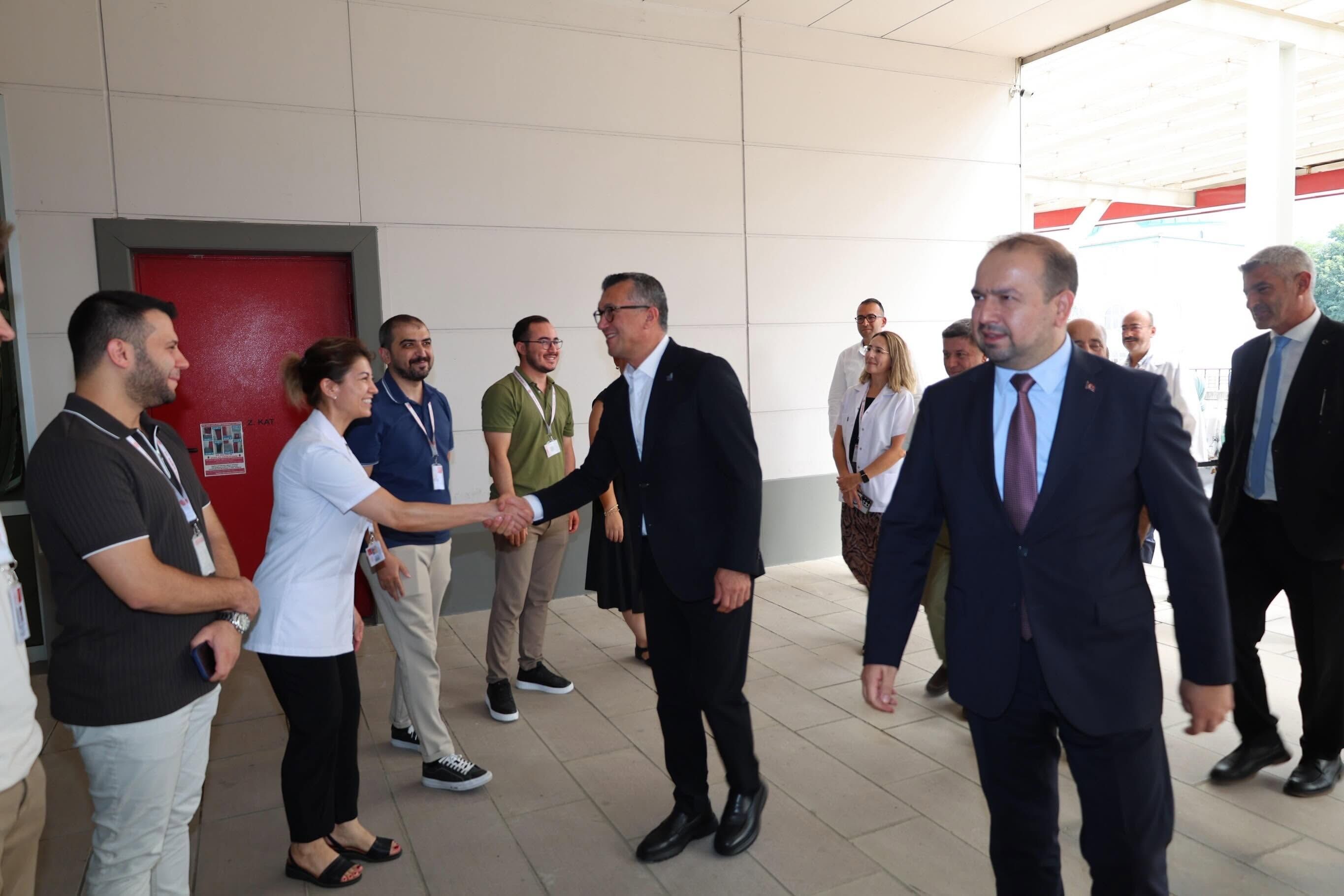 Nazilli’deki kalp merkezinde inceleme: TÜSEB Başkanı Kervan brifing aldı