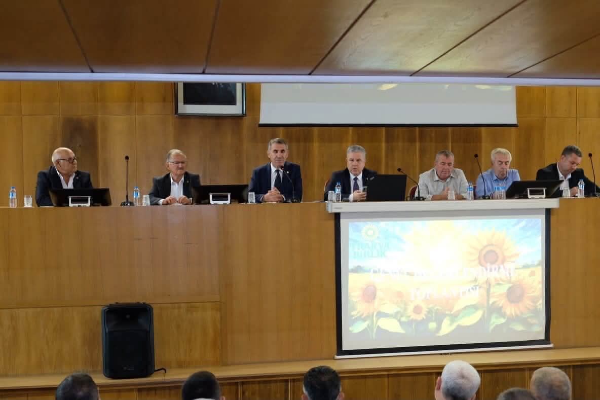 Söke Ovası'ndaki çiftçinin gözü 'Birlikte'