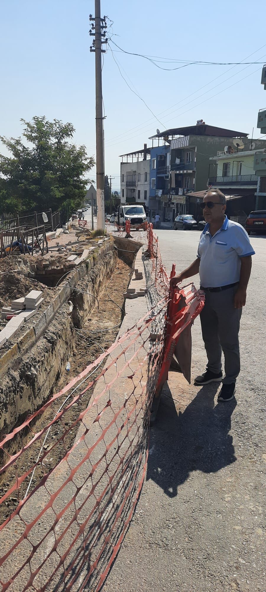 Söke'de Elektrik Hatları Yer Altına Alınıyor Muhtar Aydem’e Ve Emeği Geçenlere Teşekkür Etti (2)