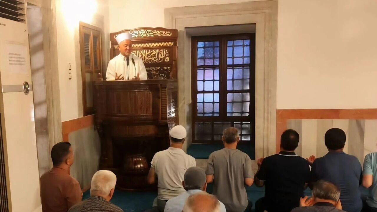 Vakıflar Aydın'daki camilerde şerbet dağıtacak