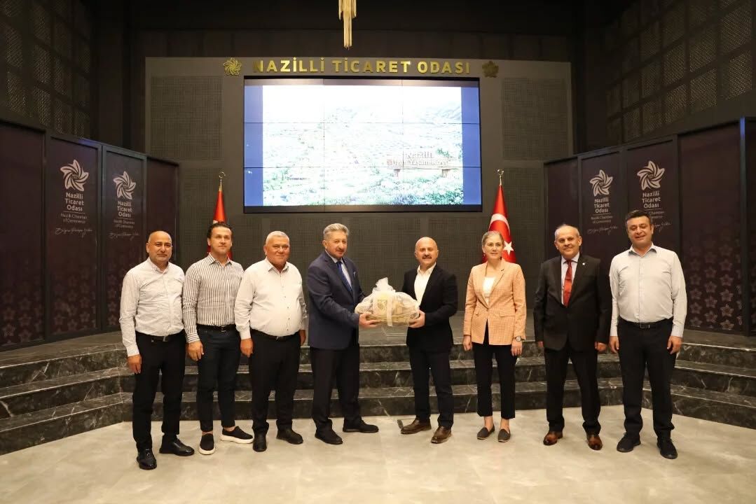 Vali Varol'dan Nazilli'ye çifte mutluluk: Sümerbank ve beklenen 2'nci OSB için görüştü