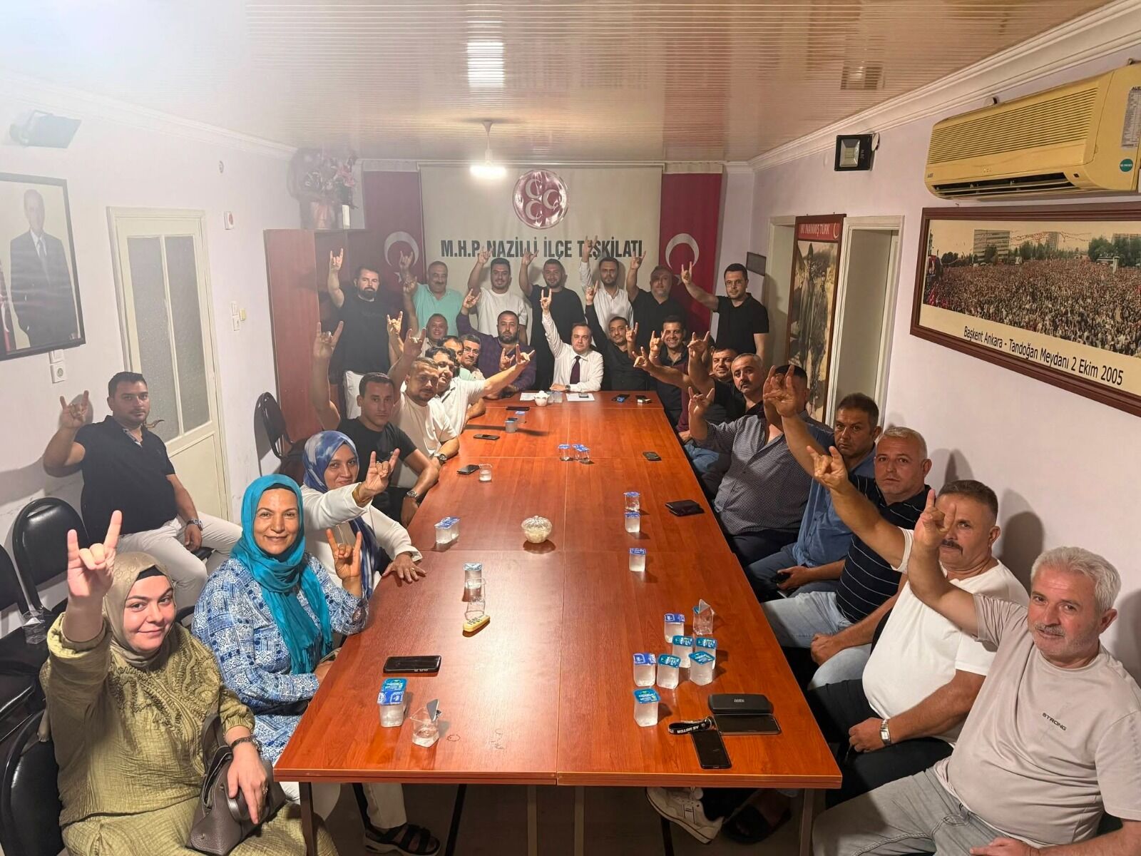 Yeni dönem resmen başladı: MHP Nazilli ilk yönetim kurulu toplantısını yaptı