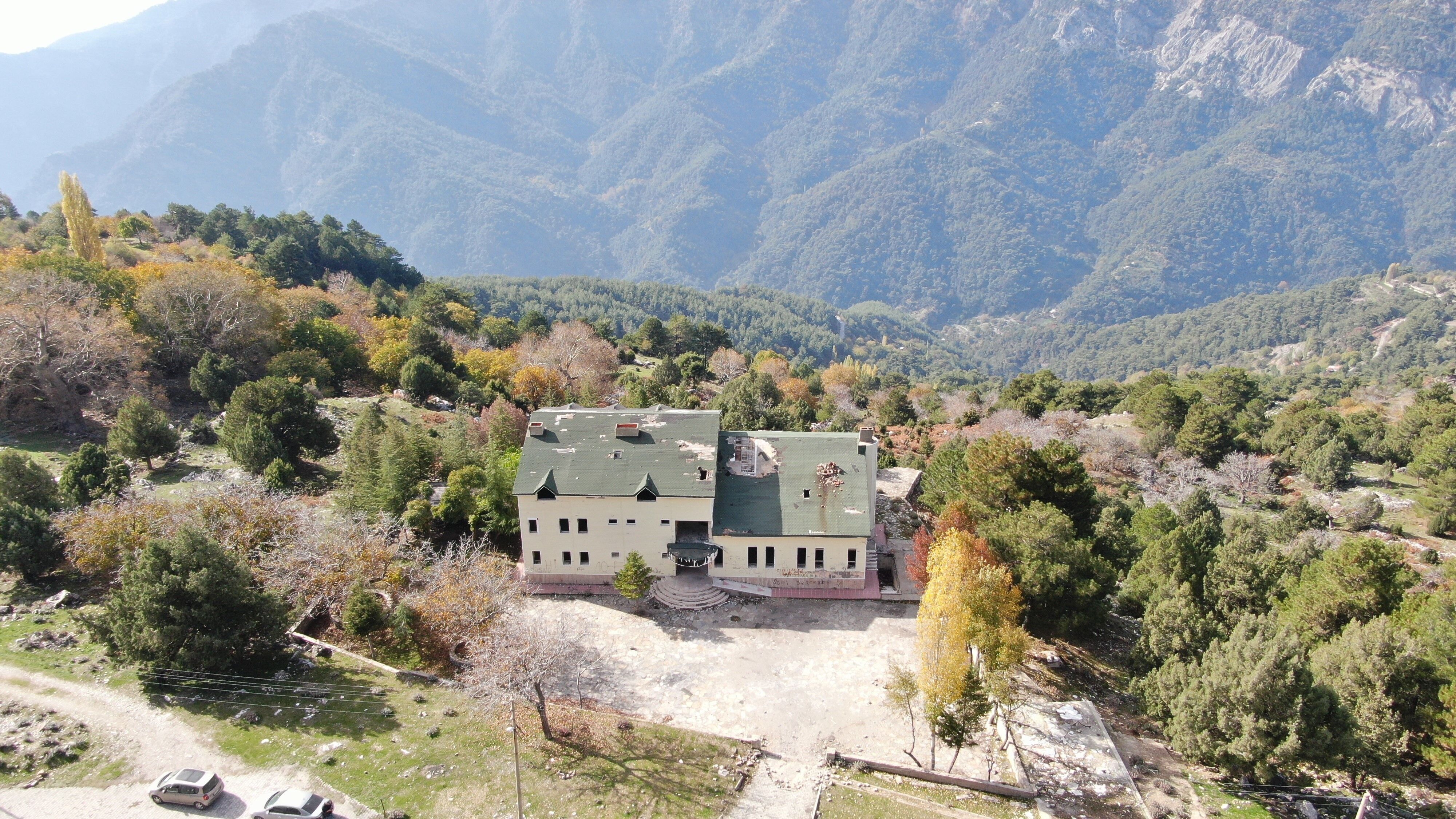 Aydın dağlarında unutulan miras: Süper Vali’nin turizm rüyası viraneye döndü
