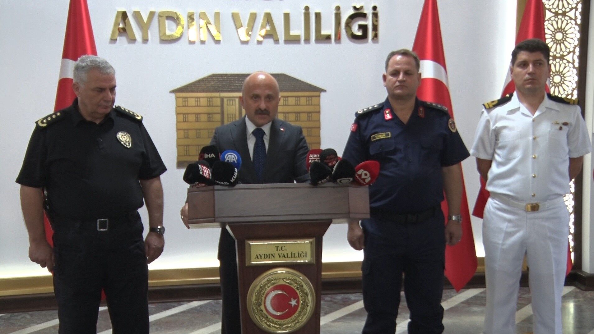 Aydın Valisi Ağustos ayı güvenlik bilançosunu açıkladı 