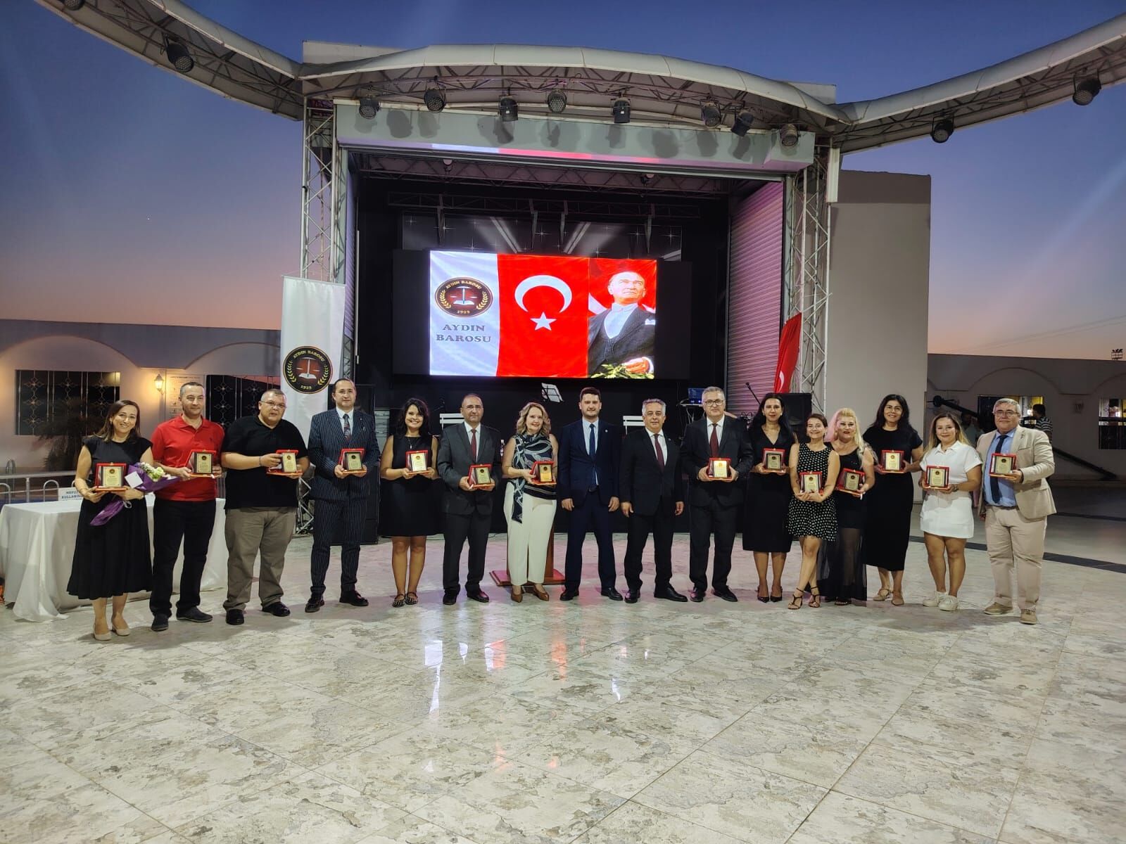 Aydın'da avukatlar yeni adli yılı etkinlikle kutladı