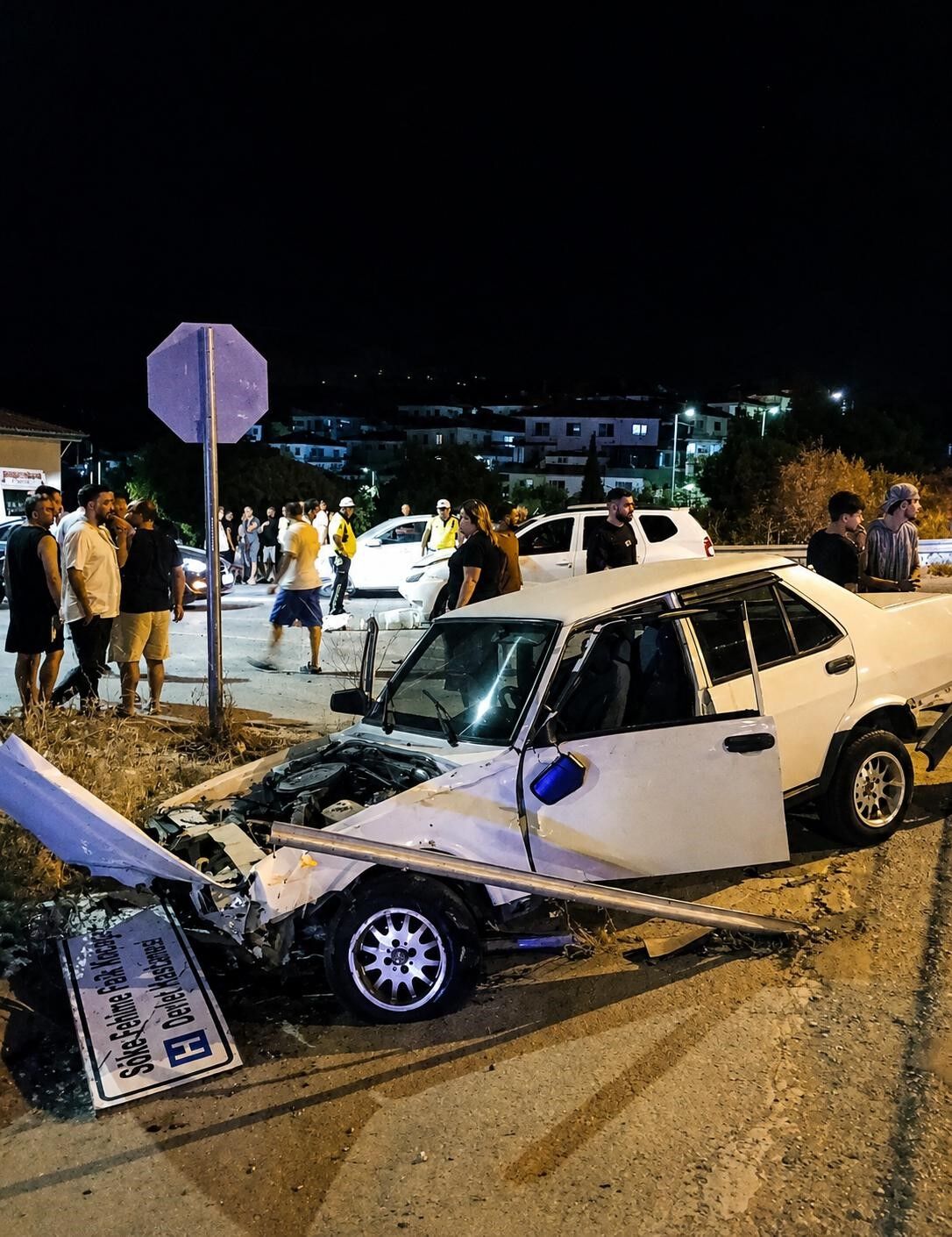 Aydın’da Üç Araç Birbirine Girdi (3)