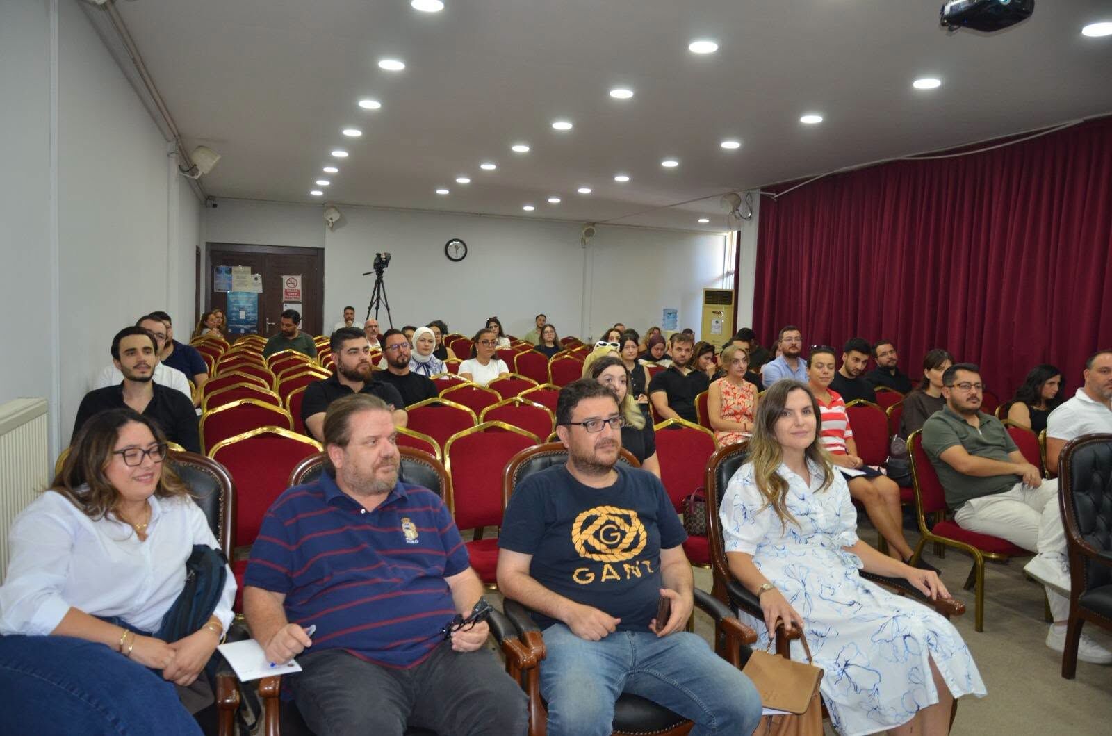 Aydın'daki Avukatlar Bu Etkinlikte Buluştu Kamulaştırma Ve Kamulaştırmasız El Alma Eğitimi Aldılar (5)