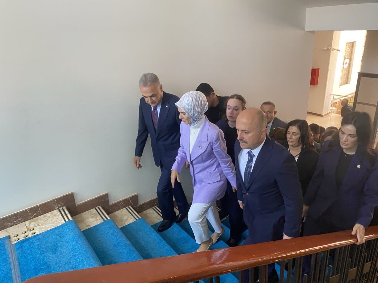 Bakan Göktaş Aydın’da! Valiliği ziyaret etti