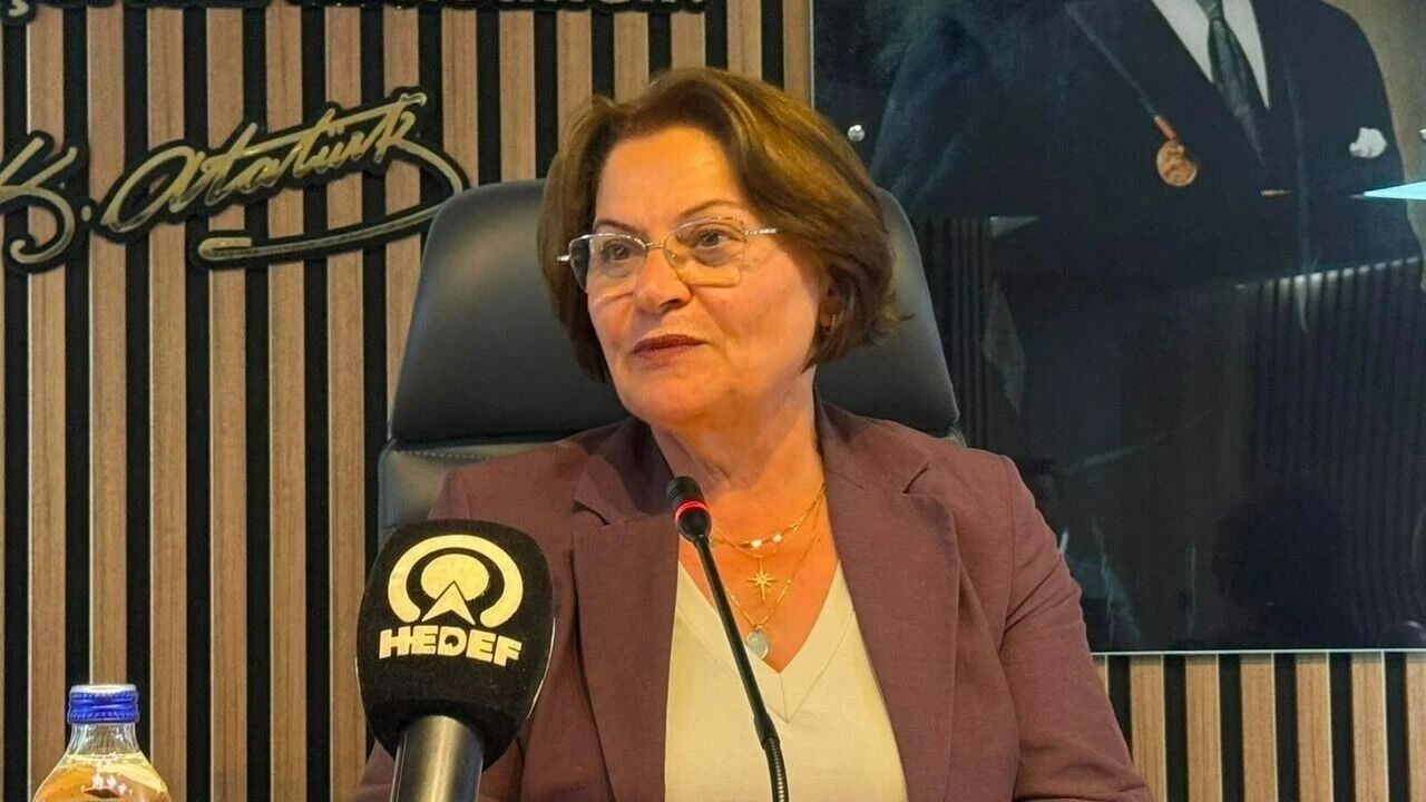 Didim'de protokol krizi patlak verdi: Başkan Gençay İlçe Milli Eğitim Müdürü Çalışkan'a sırtını döndü 