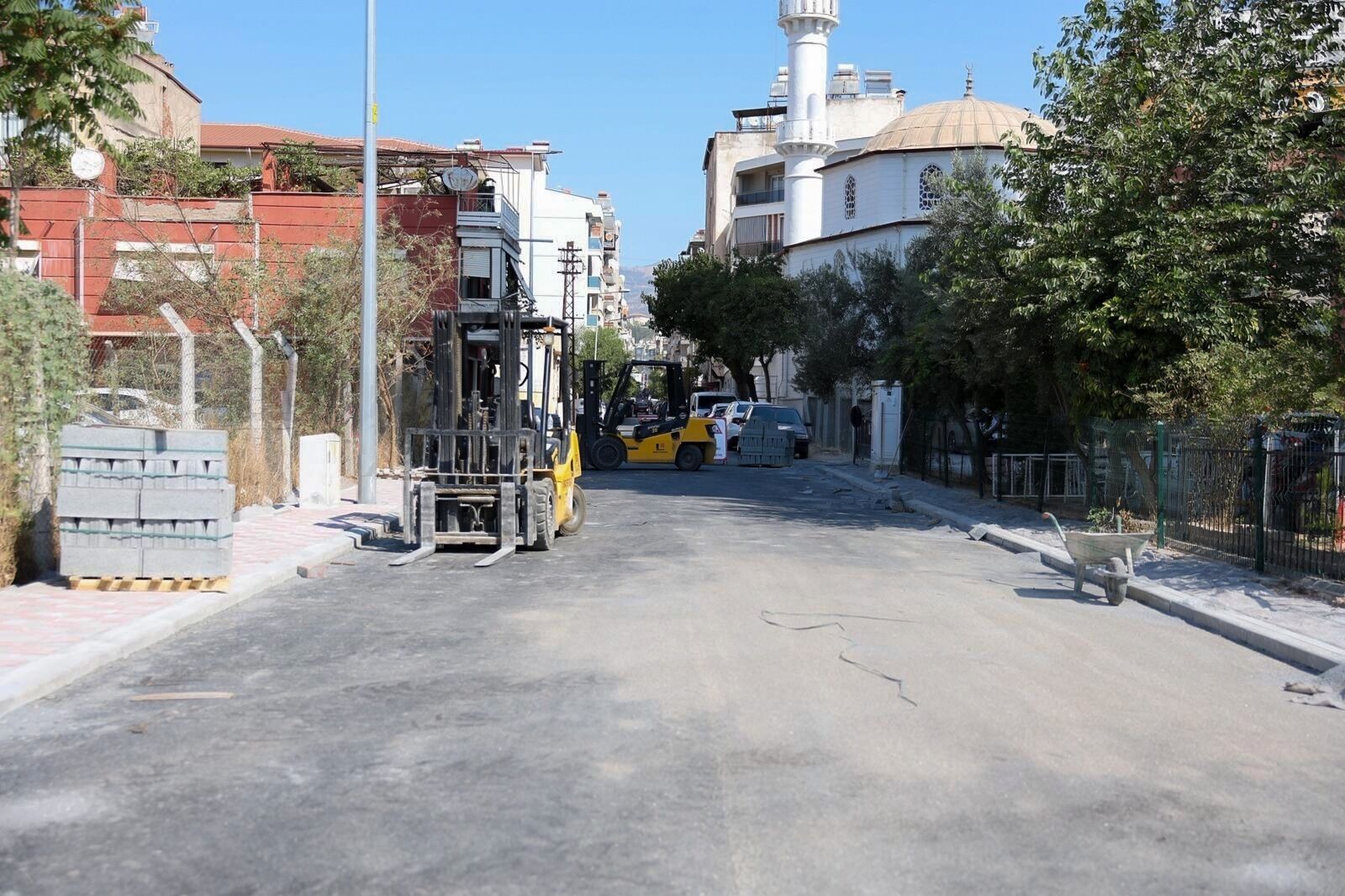 Efelerde Asfalt Mesaisi Devam Ediyor 689939 A8B143