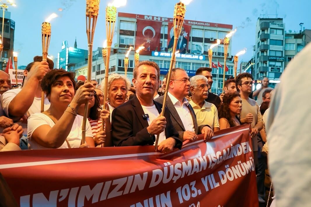 Efeler’de kurtuluş coşkusu fener alayıyla taçlanacak