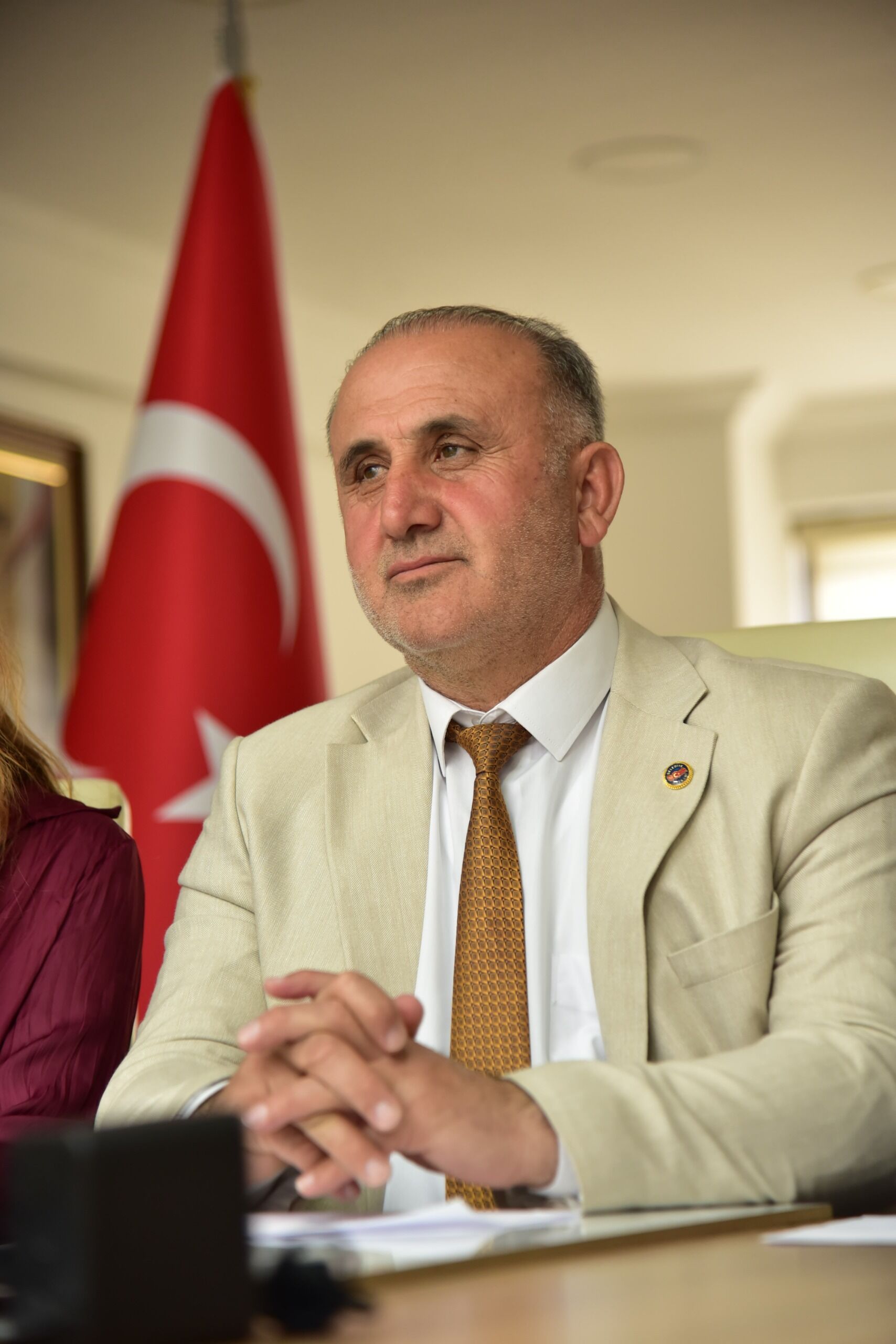 İncirliova’daki İstiklal Mahallesi’nin yolları yenileniyor
